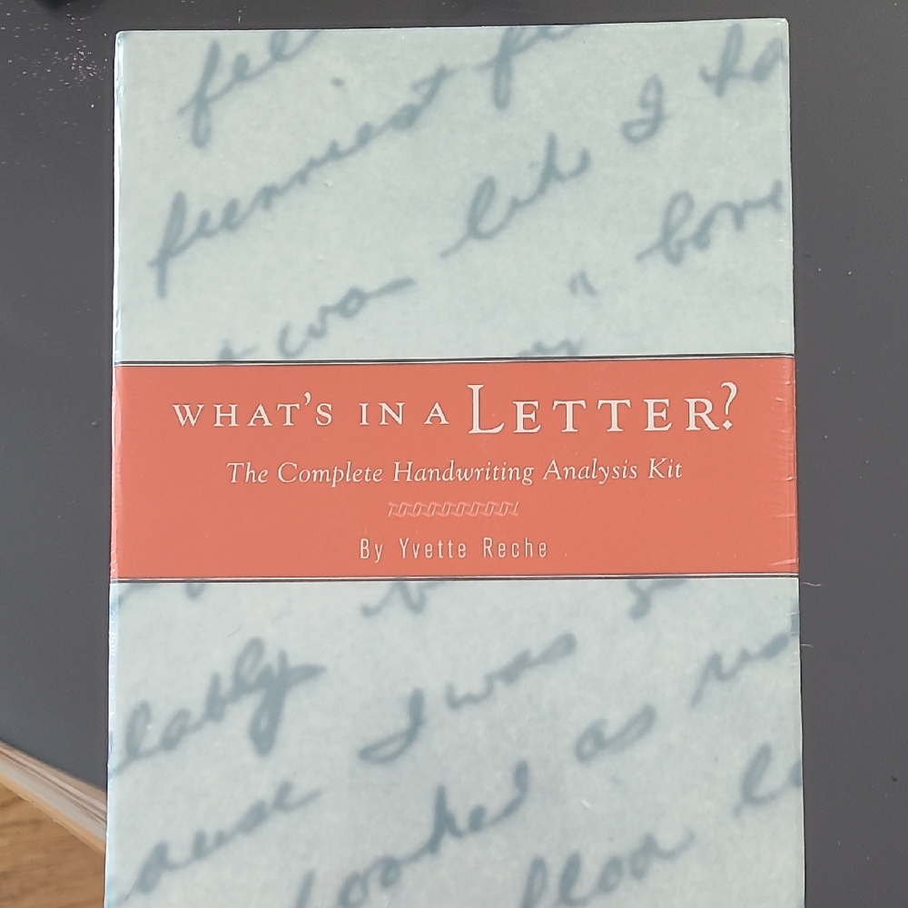Chronicle Books Handwriting Exploration Set